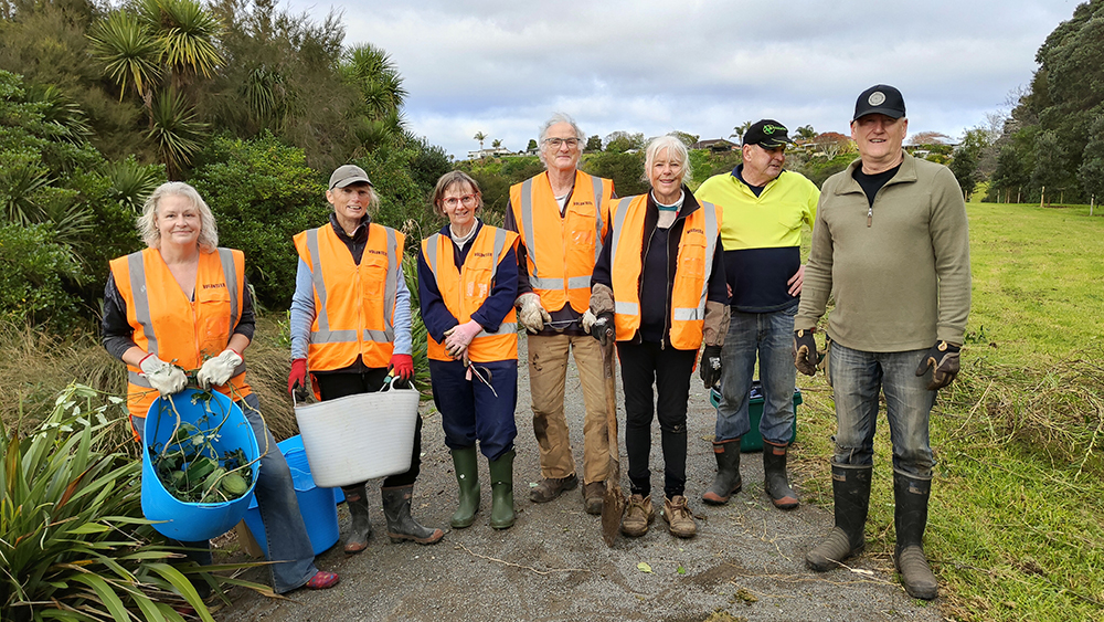 On the Ground: Jacquie and the Team. Photo / Leonie Johnsen On the Ground: Jacquie and the Team. Photo / Leonie Johnsen